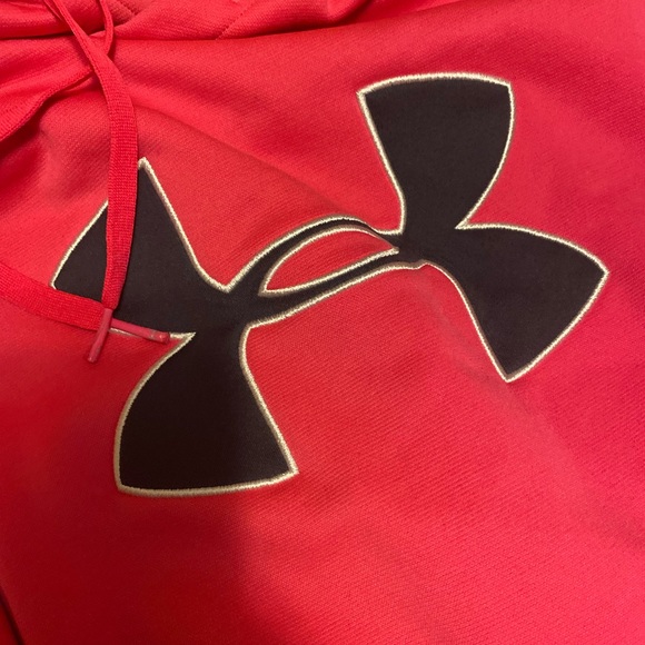 Under armor hoodie - Picture 3 of 3